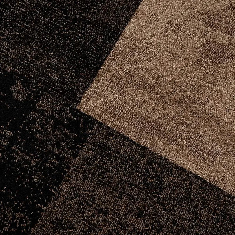 10-Foot Warm Brown Checkered Runner Rug – Machine-Woven for Longevity