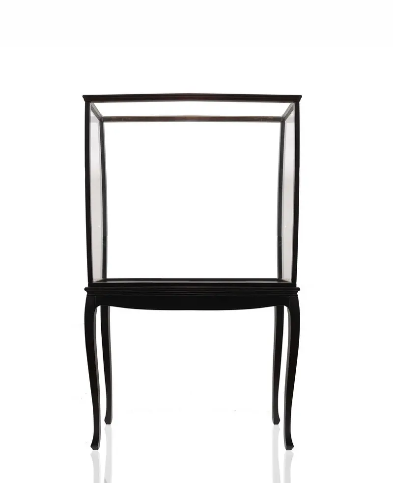 14-Inch Black-and-Clear Glass Display Stand for Countertops