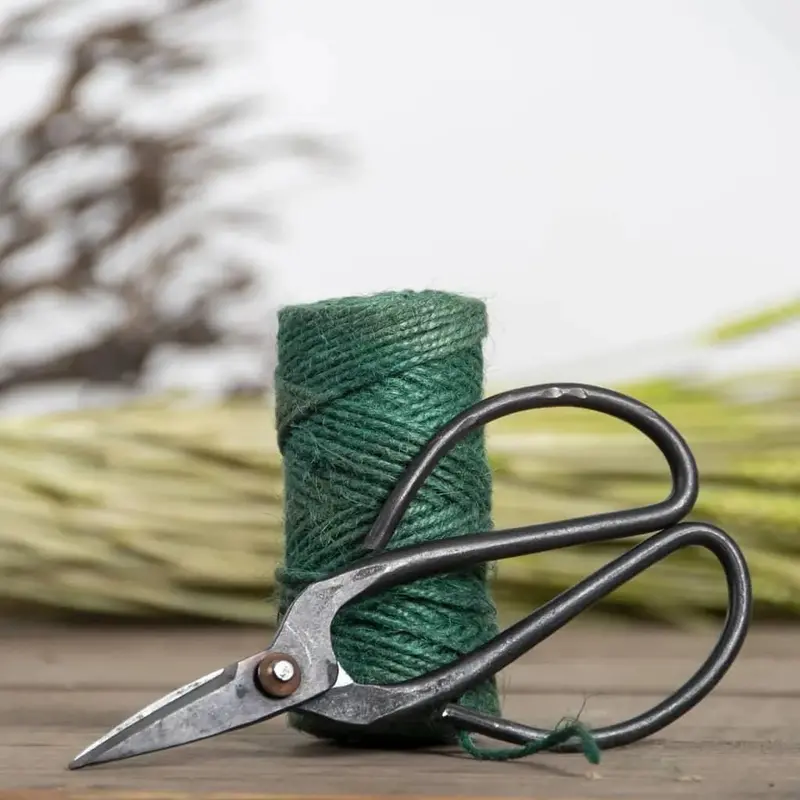 Garden Plant Tying Kit – Includes Pruning Scissors + 57m Natural Jute Twine | ESSCHERT DESIGN