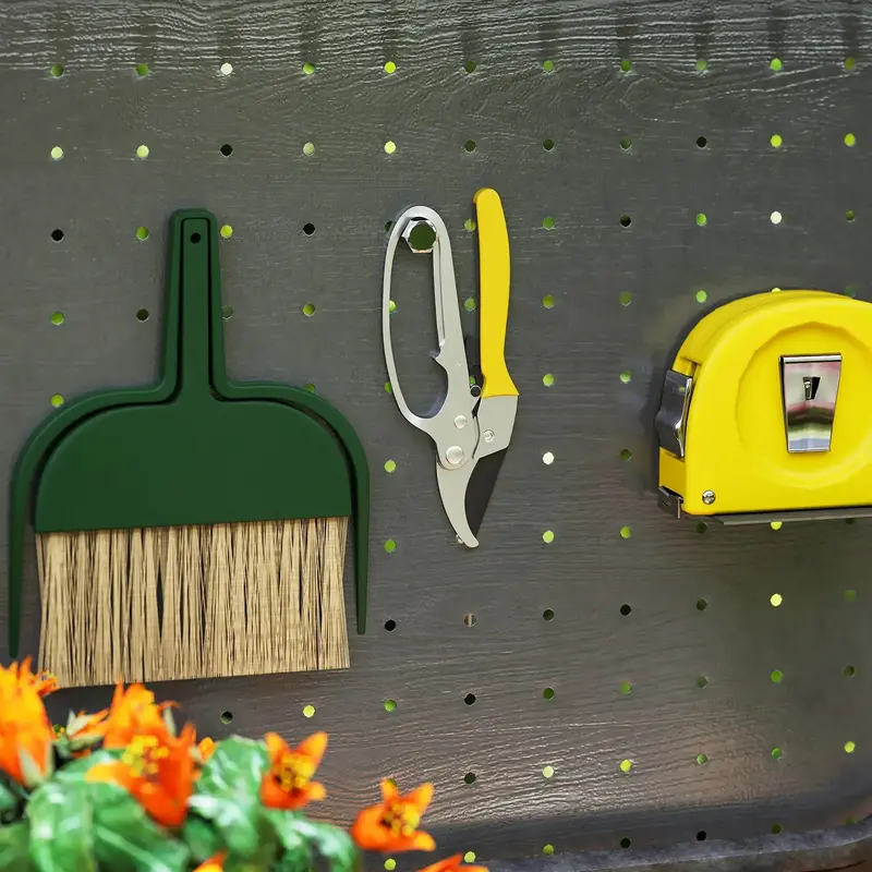 OUTSUNNY Professional Garden Secateurs – SK5 Steel Blades with Non-Stick Coating (Yellow/Silver)